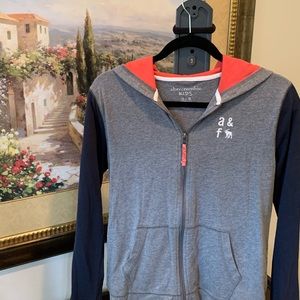Abercrombie kids lightweight zippered jacket. Size 15/16